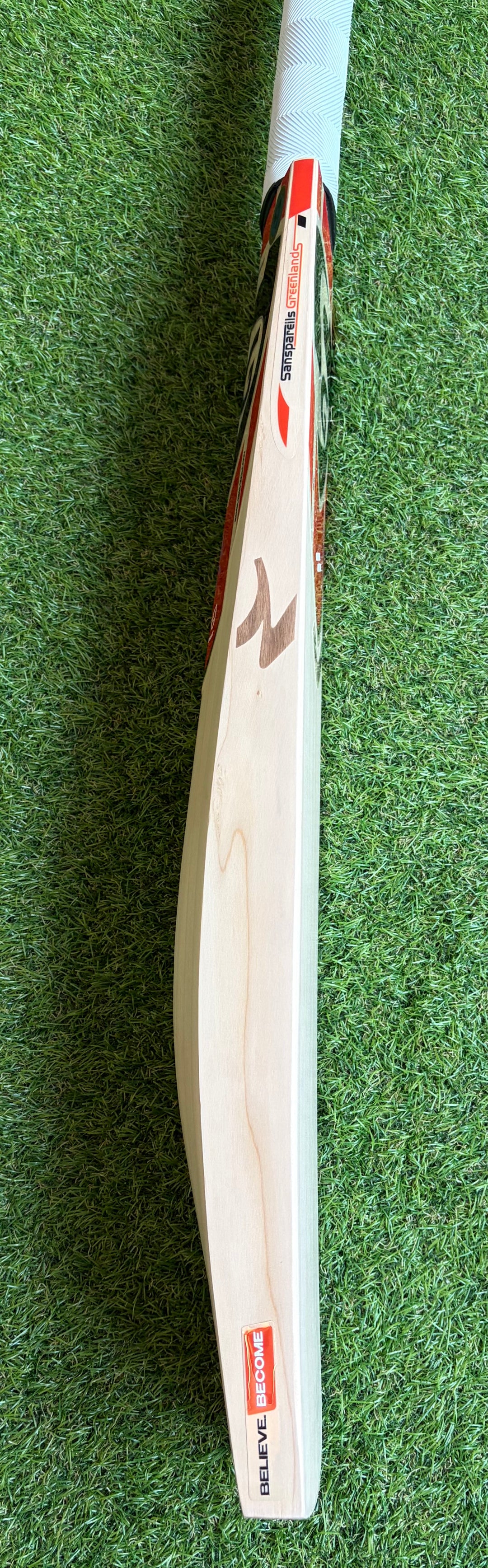 SG RP Ultimate Cricket Bat | New Model | 2lb 8oz