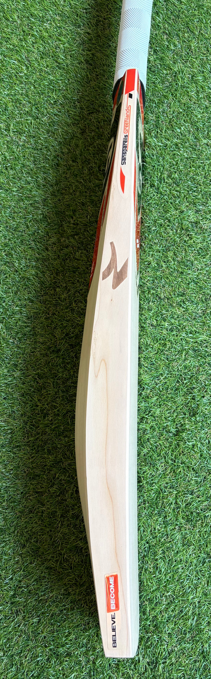SG RP Ultimate Cricket Bat | New Model | 2lb 8oz