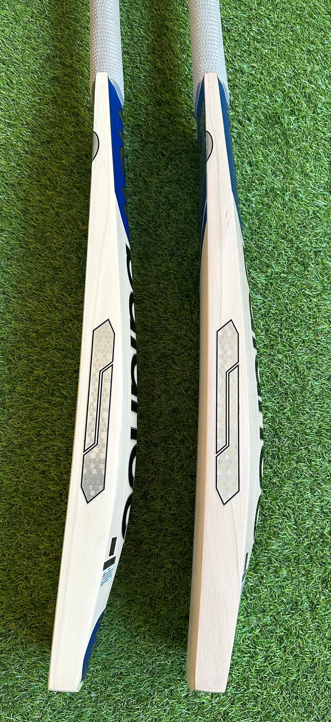 New Balance TC 900i Pro Cricket Bat