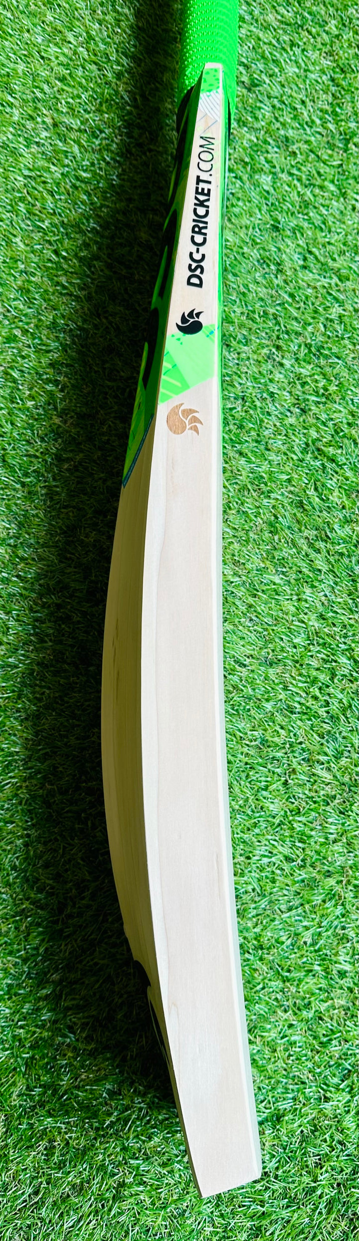 DSC Spliit 330 Cricket Bat