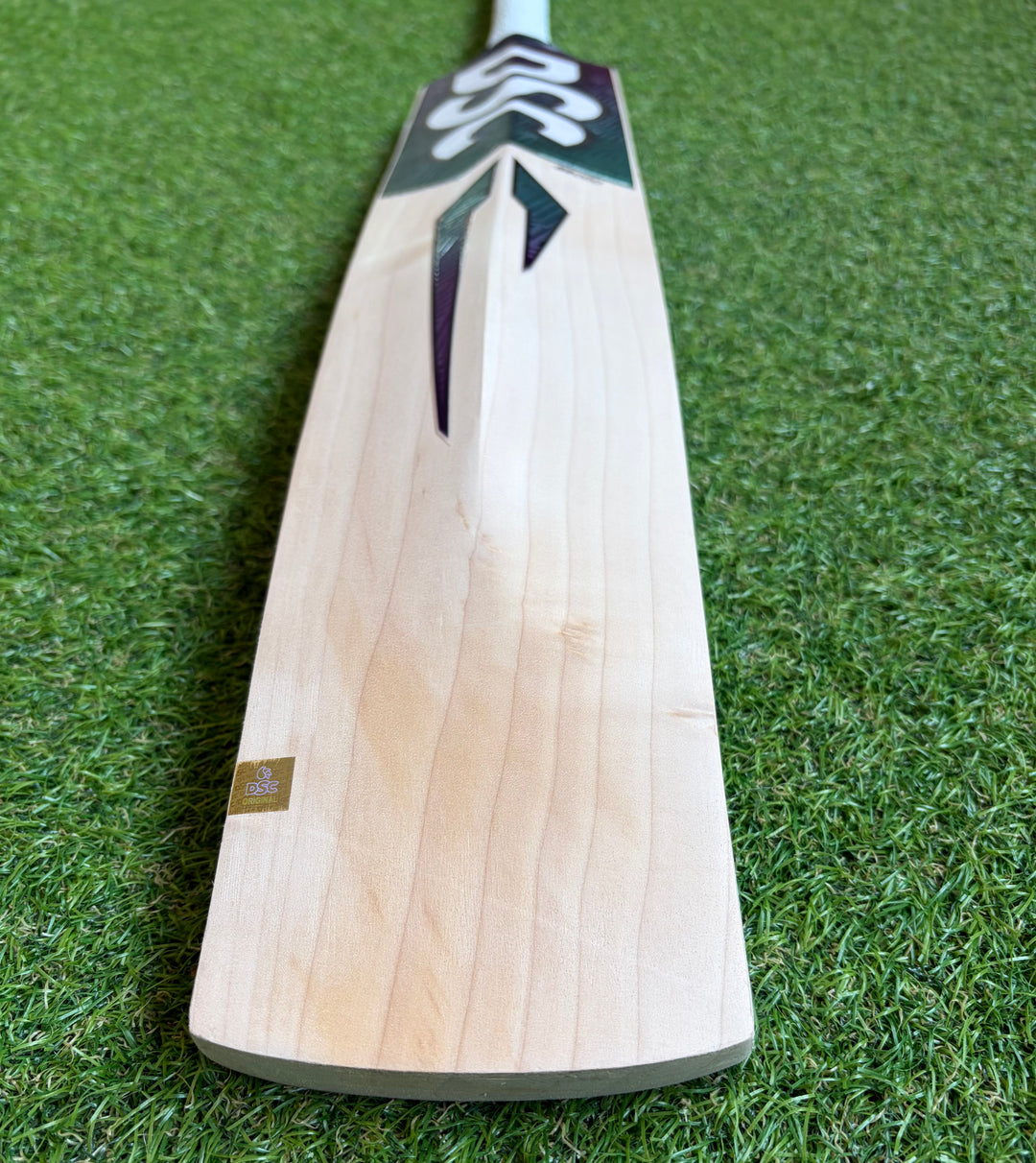 DSC RS 060 Cricket Bat | Harrow Size
