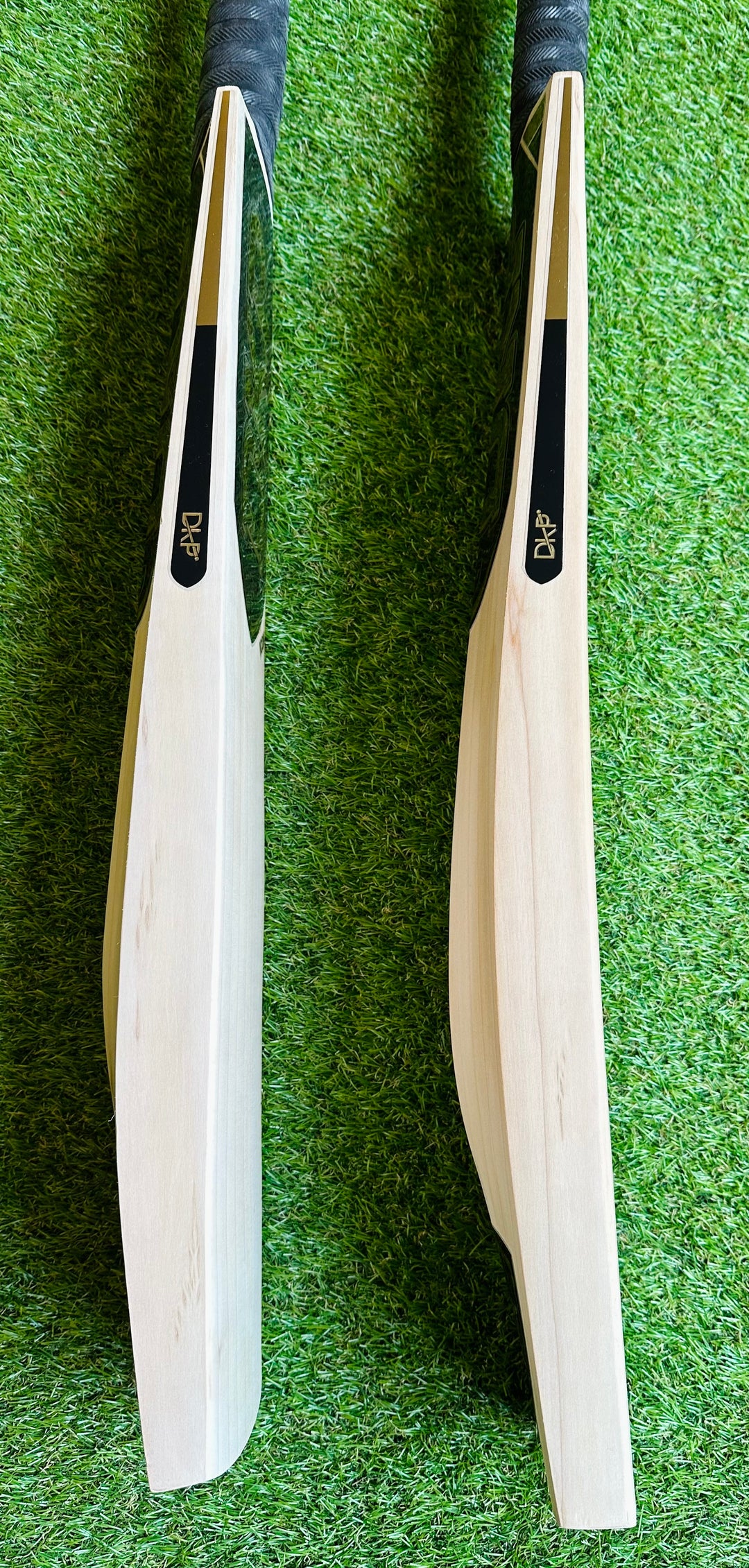 DKP Icon Cricket Bat | Harrow Size