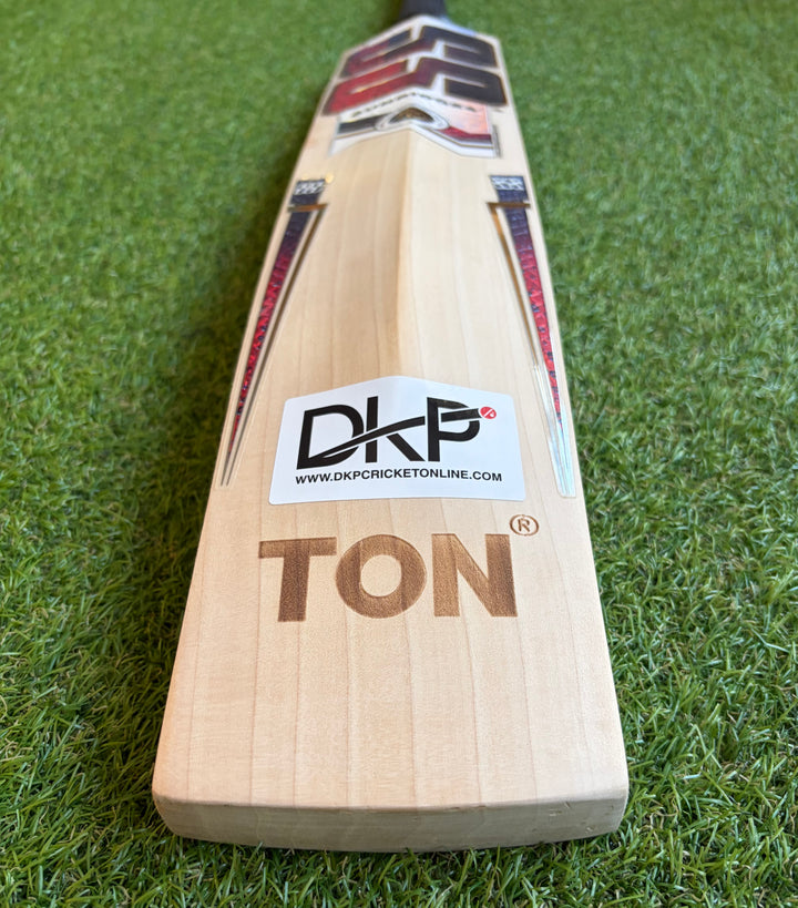 SS TON Gladiator Cricket Bat