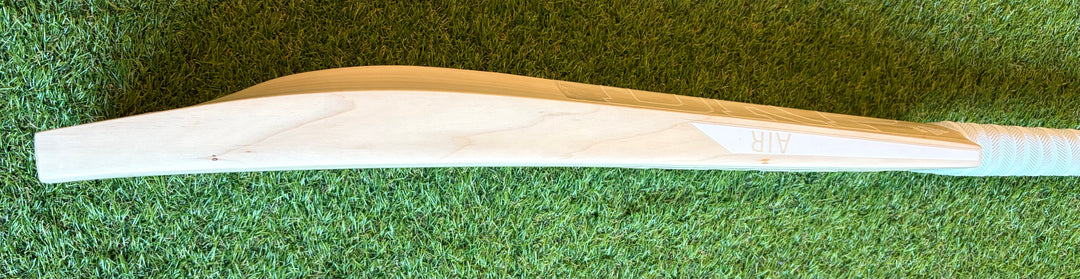 DKP Air Cricket Bat | 15 Grains | Grade 1+