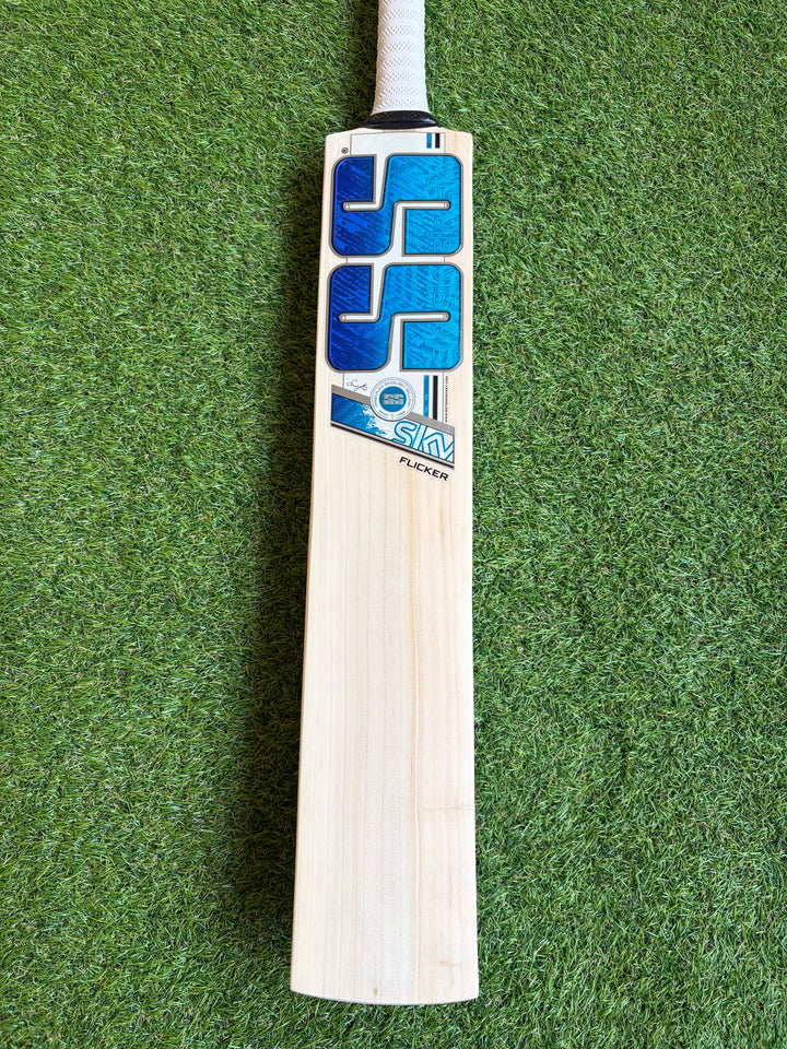 SS TON Sky Flicker Pro Cricket Bat | Harrow Size