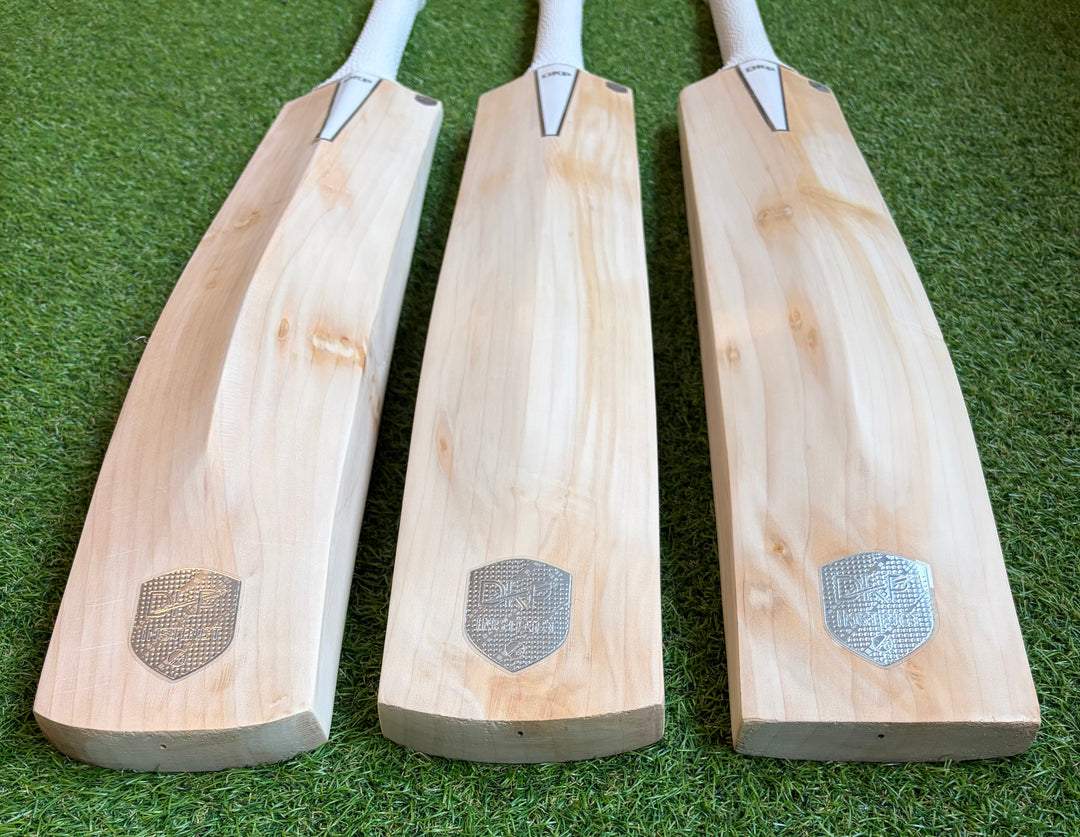 DKP Pro Butterfly Cricket Bat