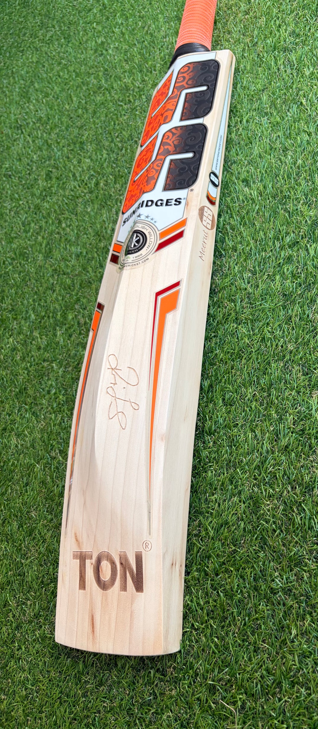 SS TON Stallion Sword Edition Cricket Bat | Size 5