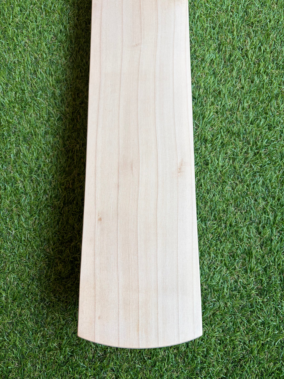 Plain Grade 2 English Willow Cricket Bat | 42mm | Long Handle