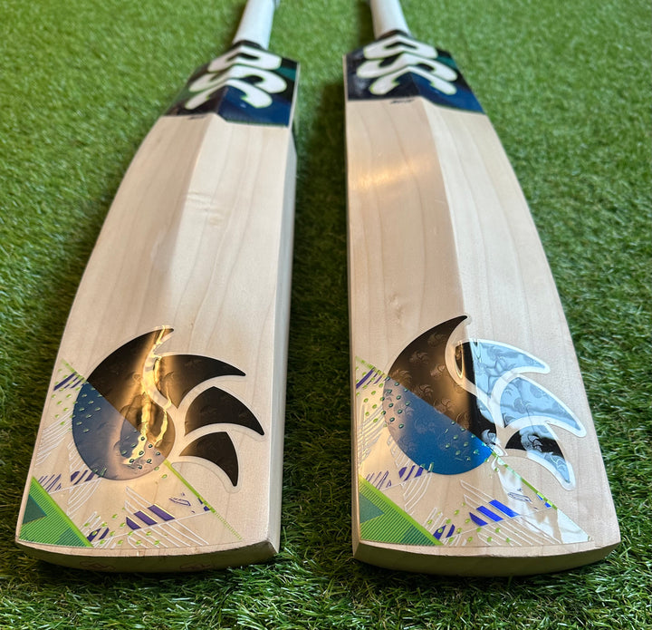 DSC Blu 330 Cricket Bat