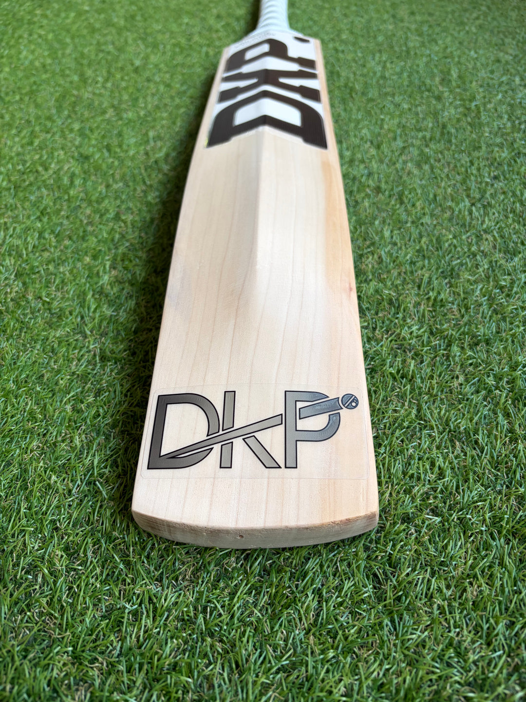 DKP Black Edition Cricket Bat | Size 5