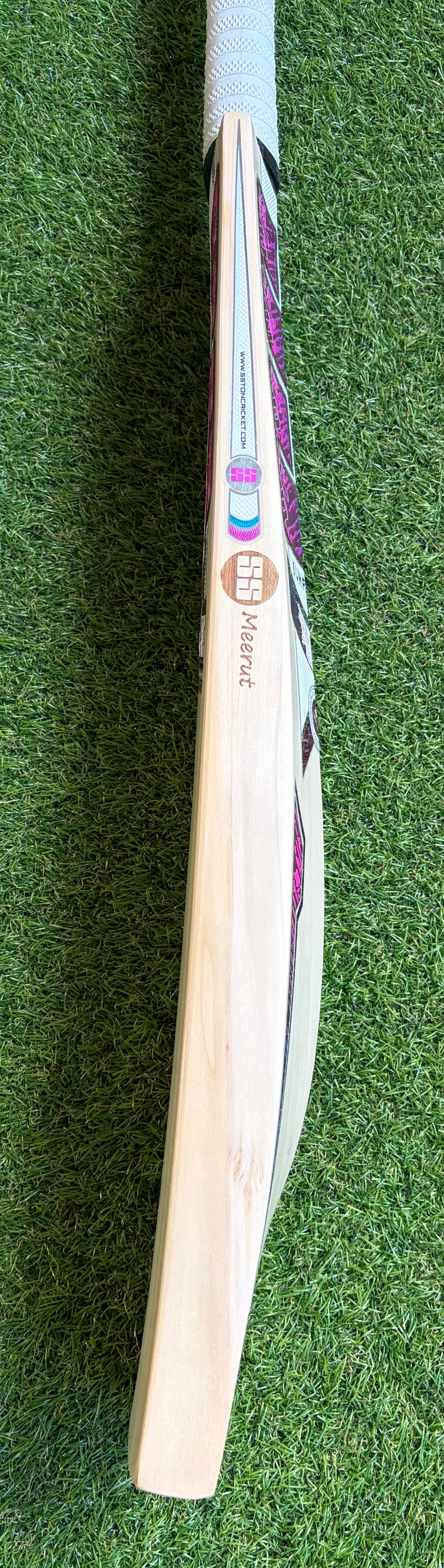 SS TON Sky Blaster Cricket Bat