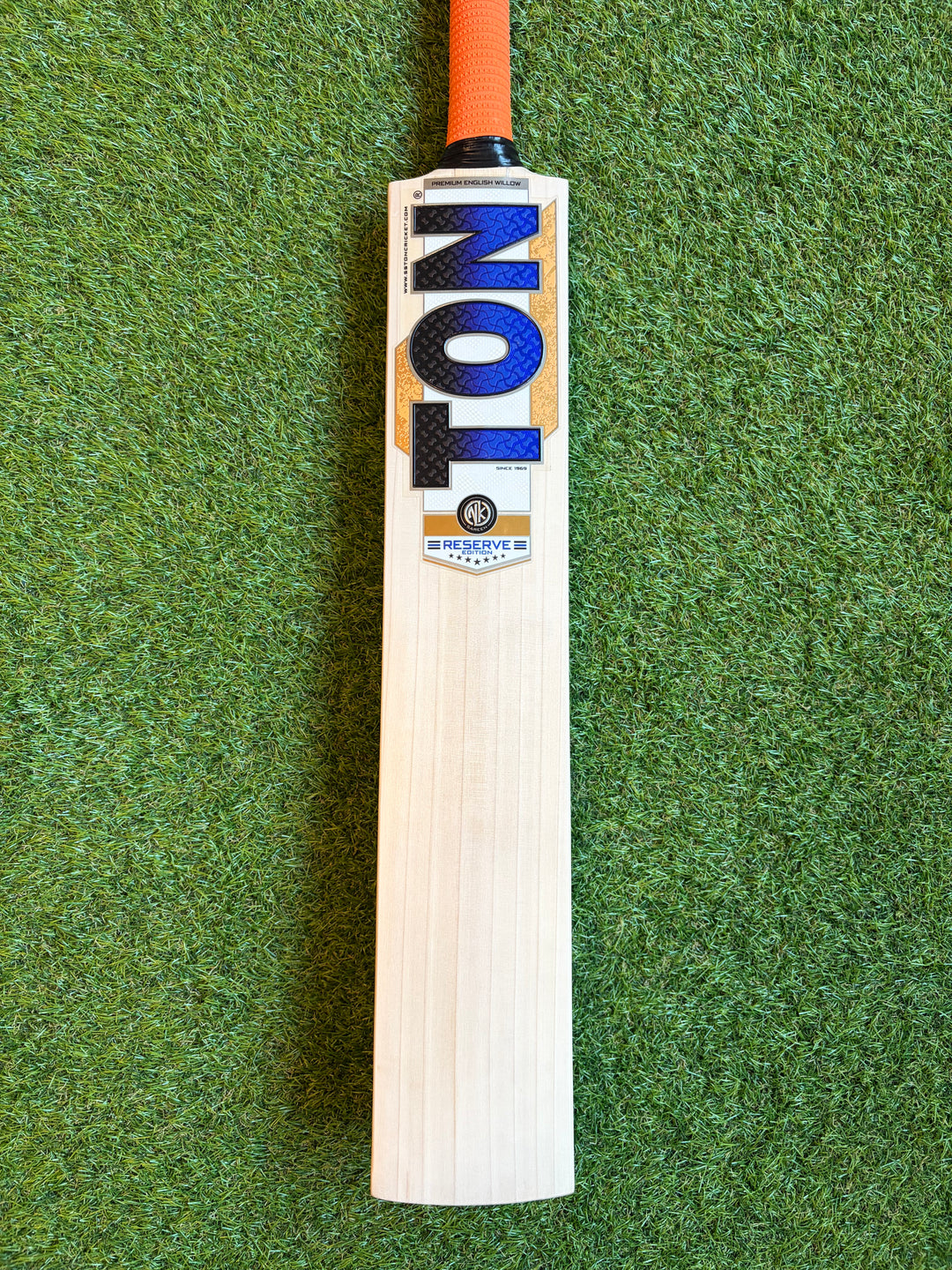 Ton Reserve Edition Cricket Bat | Size 6 