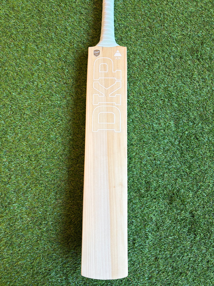 DKP Air Cricket Bat | 15 Grains | Grade 1+