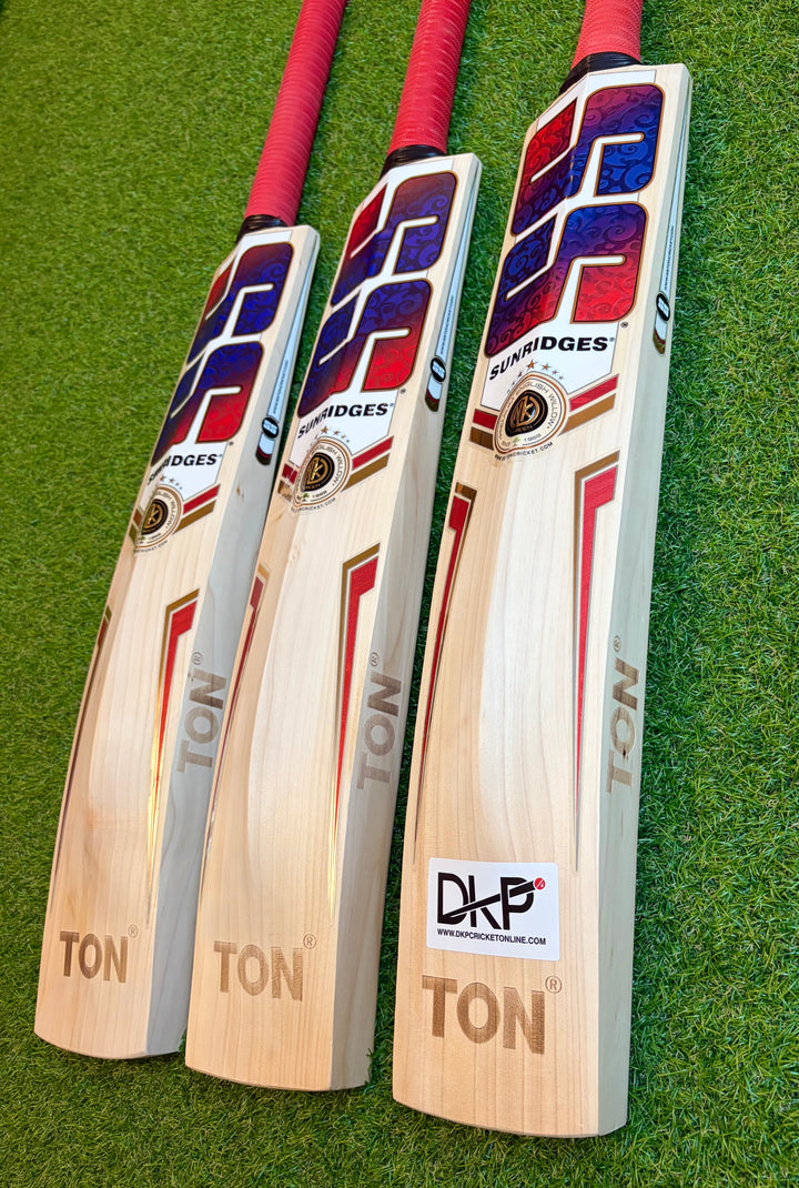 SS TON Sir Richards Cricket Bat