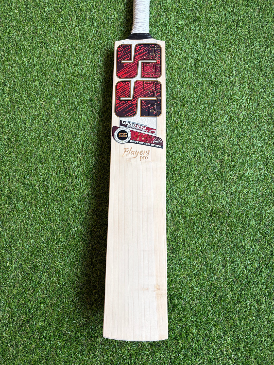 SS TON Players Pro VS Cricket Bat | 12 Grains