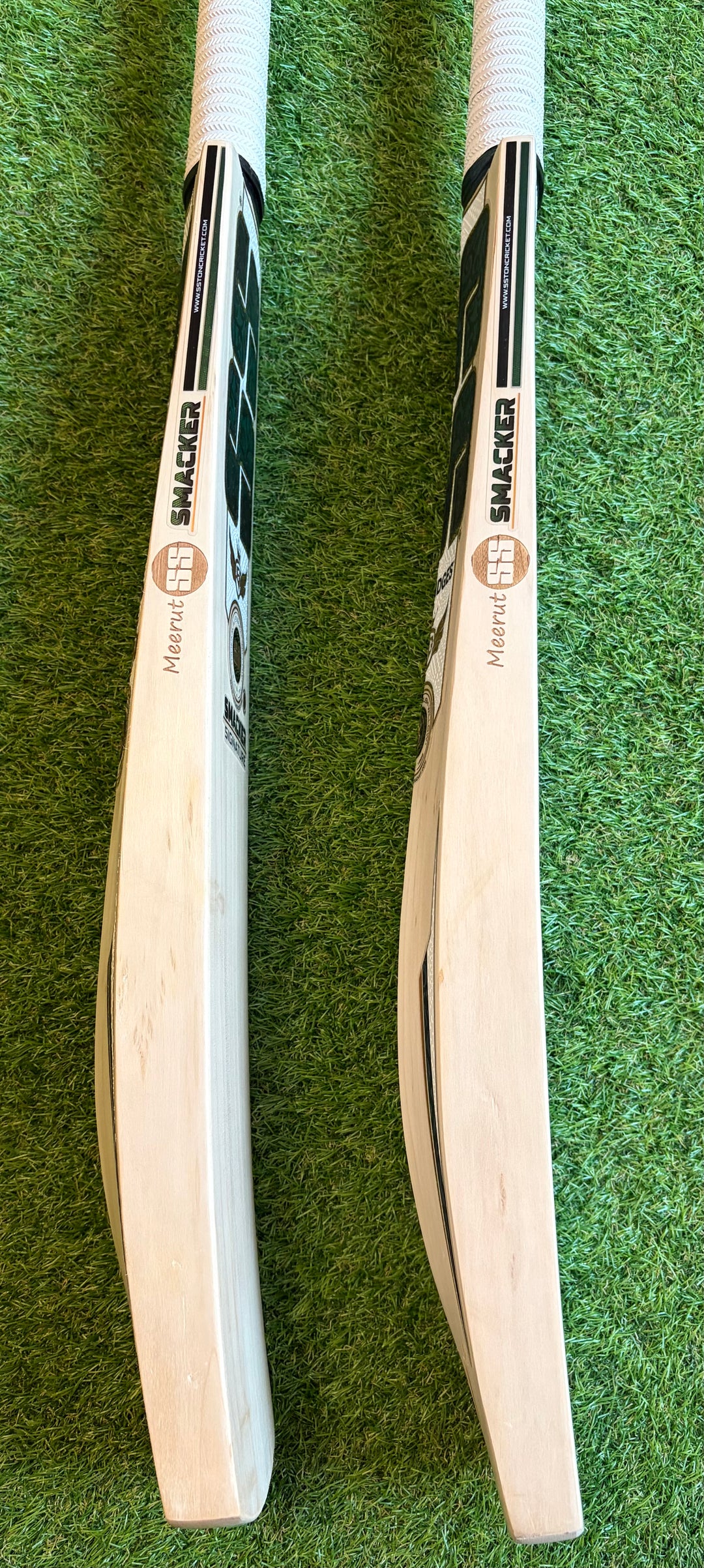 SS TON Smacker Signature Cricket Bat