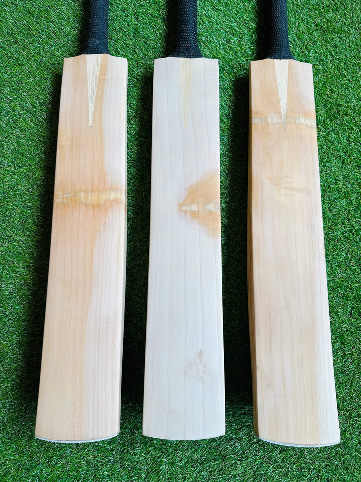 Plain Butterfly English Willow Cricket Bat