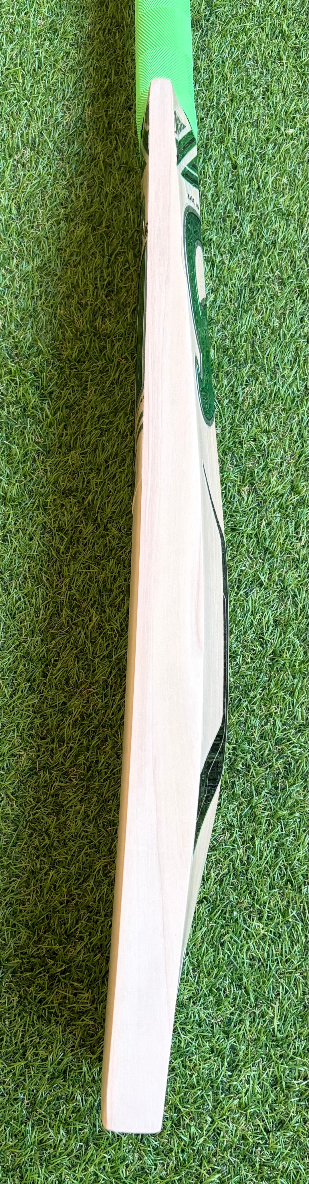 CA BA 56 Cricket Bat | Harrow Size