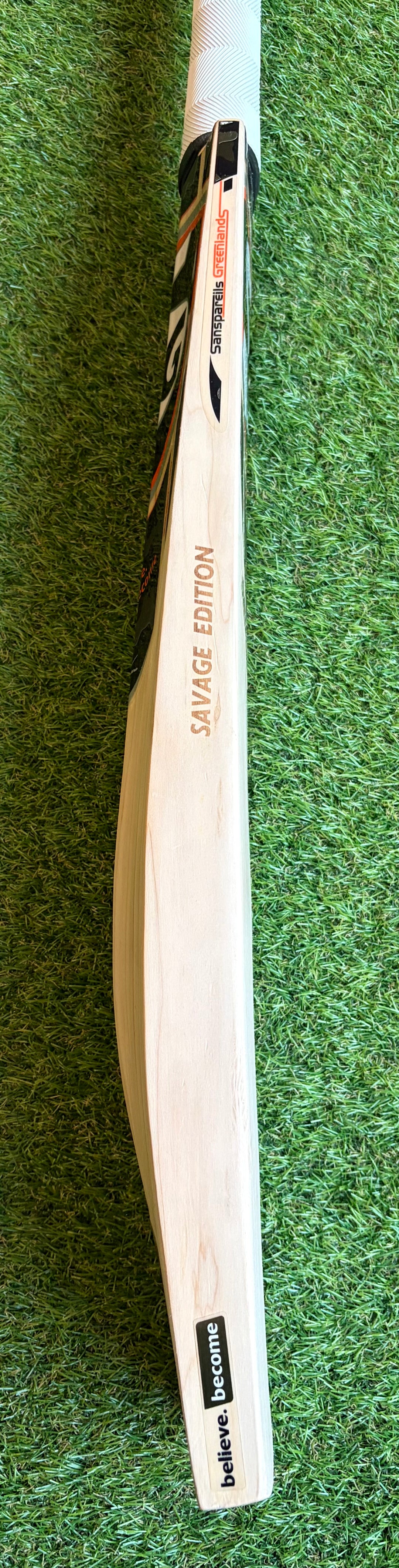 SG Savage Edition Cricket Bat Harrow