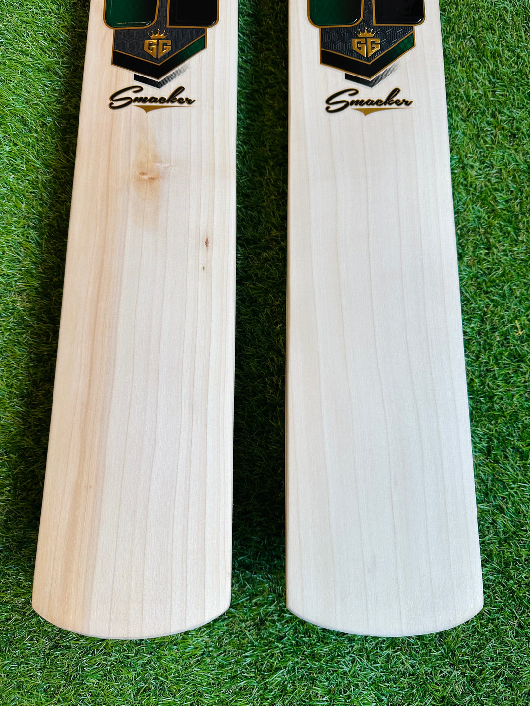 SS TON Smacker Signature Cricket Bat