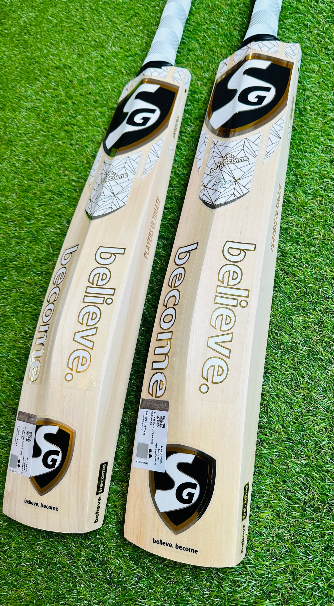 SG Players Ultimate Cricket Bat