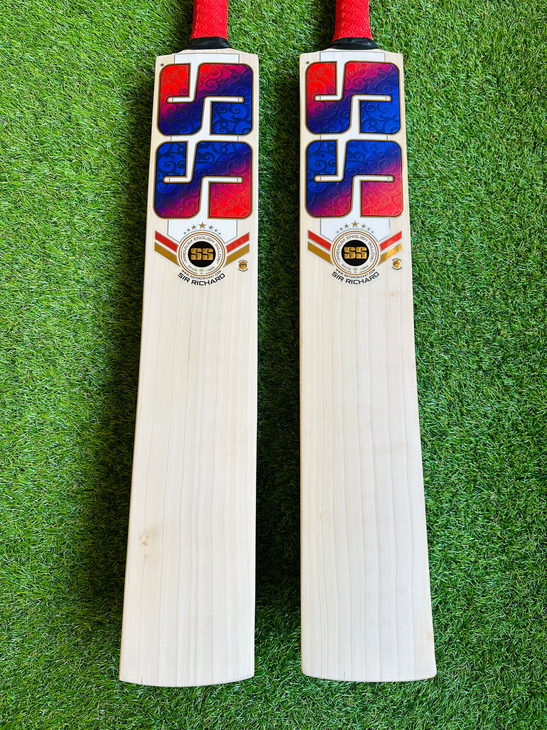 SS TON Sir Richards Cricket Bat | Long Blade