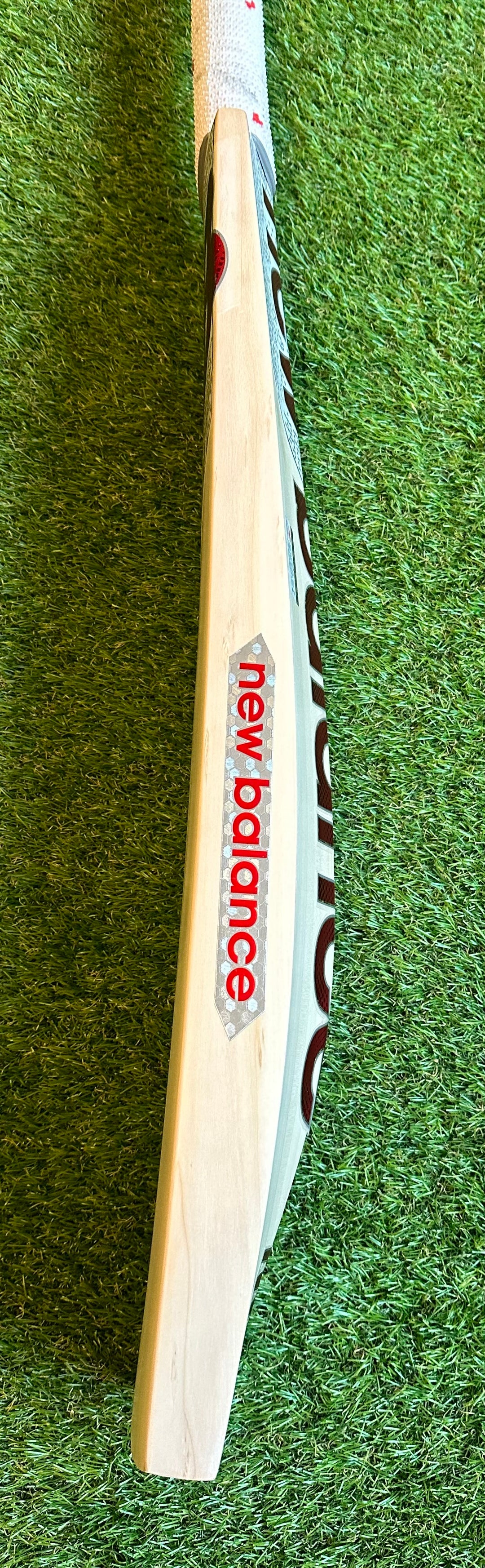 New Balance TC 1260 Cricket Bat Players Grade DKP Cricket