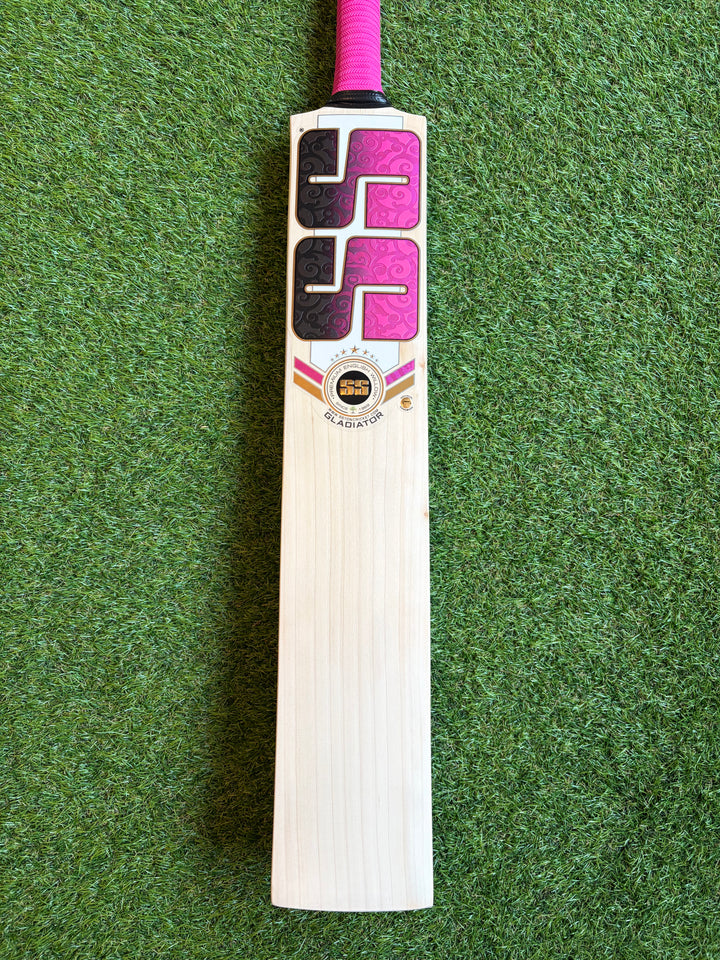 SS TON Gladiator Cricket Bat