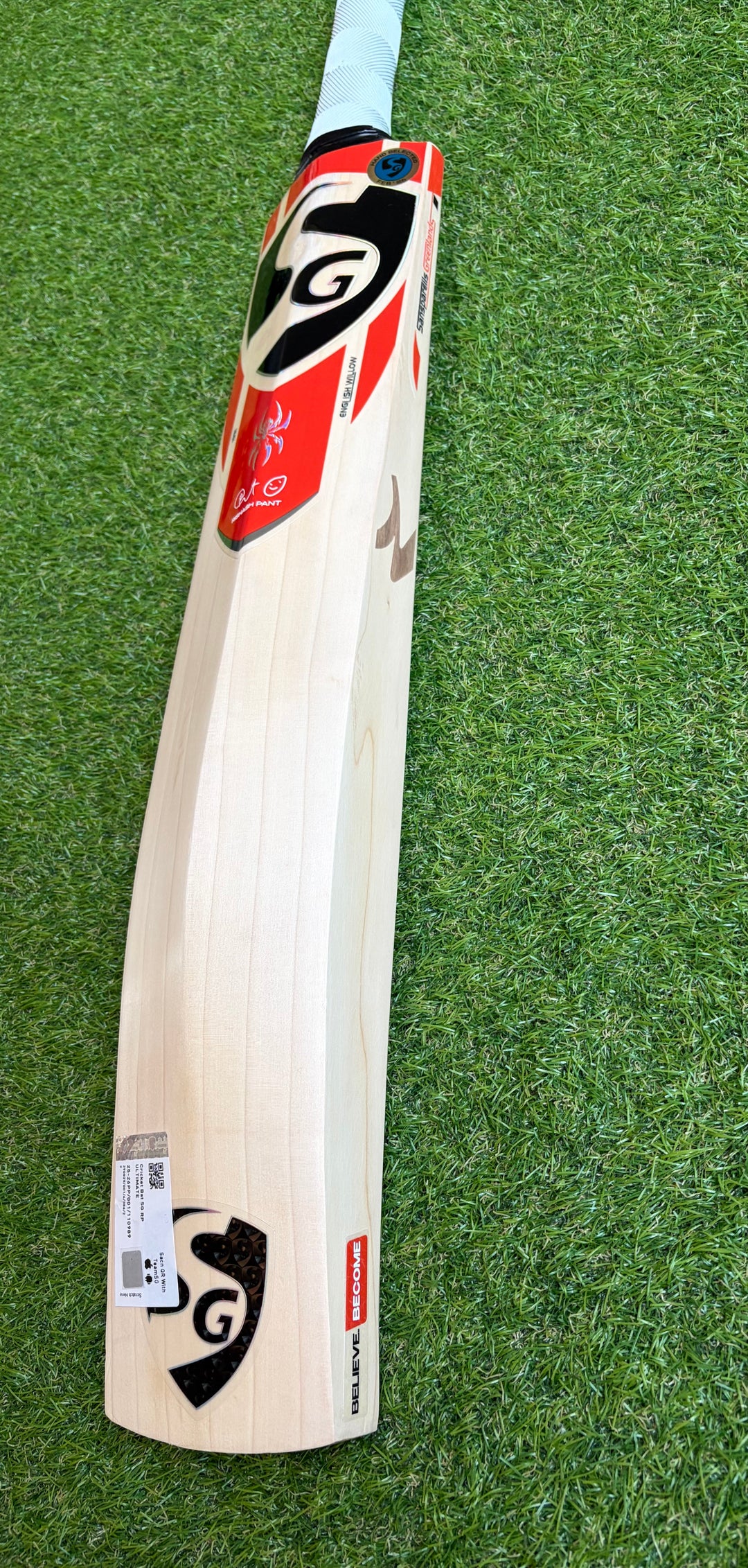SG RP Ultimate Cricket Bat | New Model | 2lb 8oz
