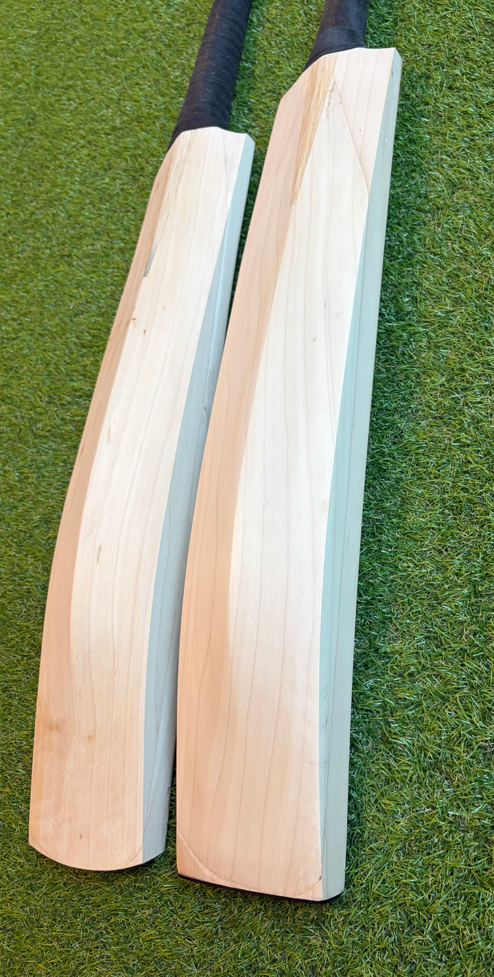 Laminate Two Piece Cricket Bat | Massive Edges | Superb Ping