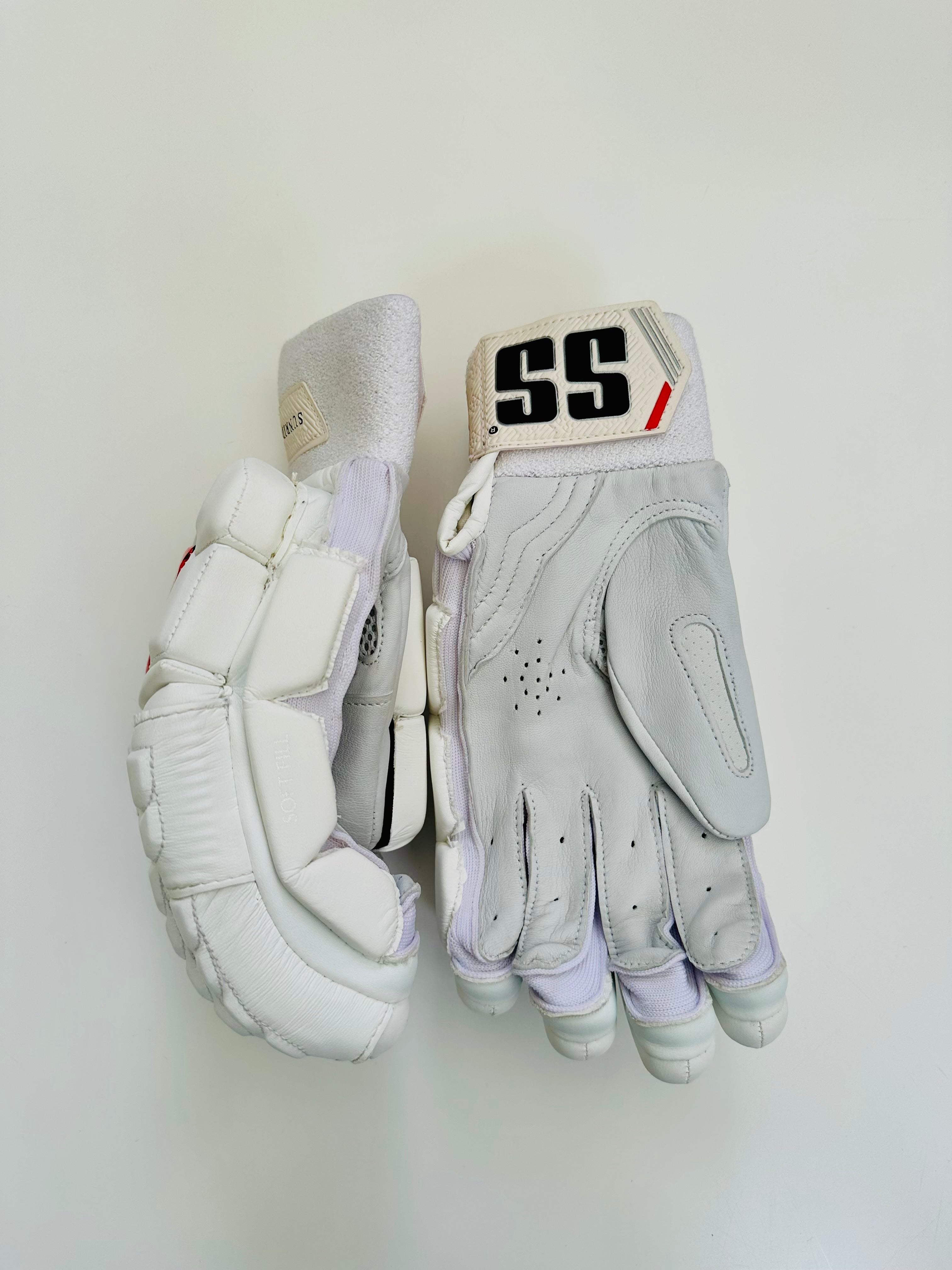 SS TON Pro Issue Cricket Batting Gloves – DKP Cricket