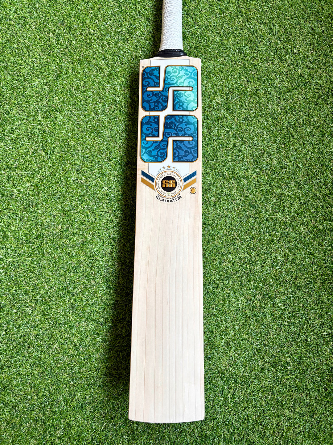 SS TON Gladiator Cricket Bat | Rare Model