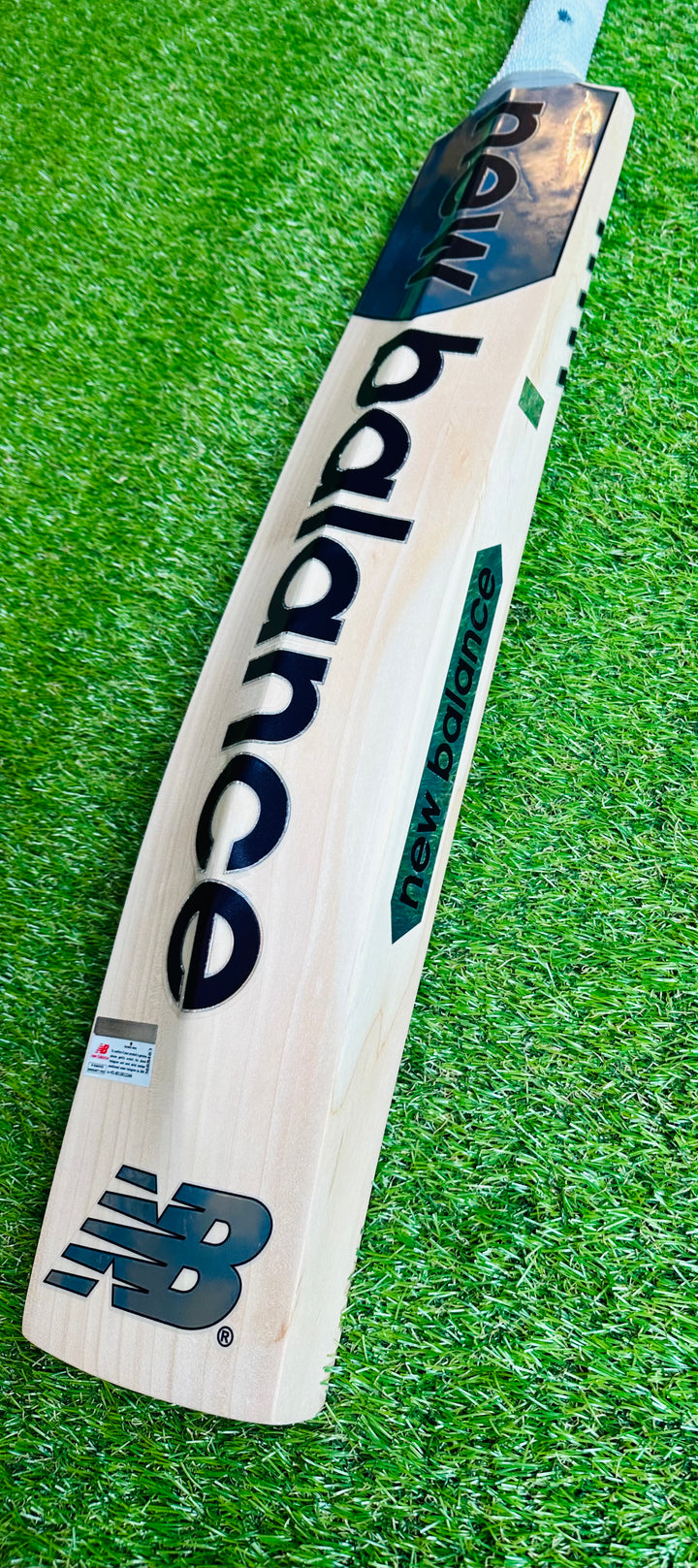 New Balance DC 1140 Cricket Bat