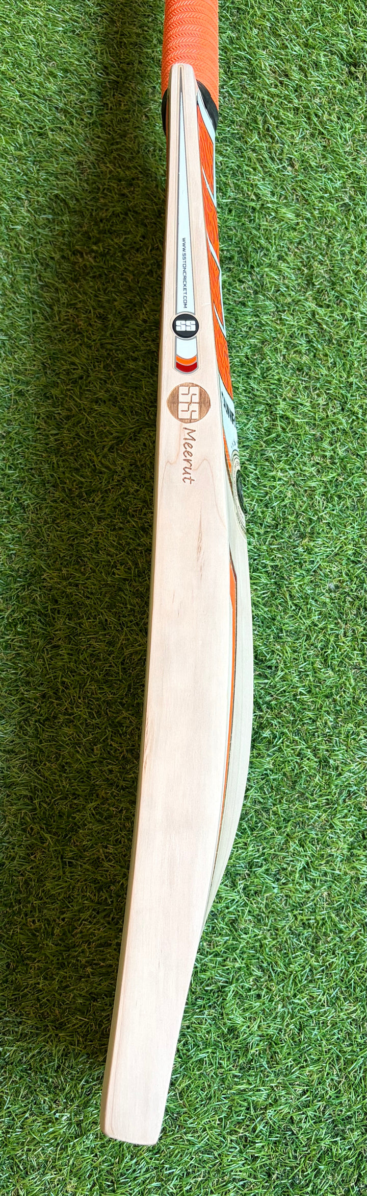 SS TON Stallion Sword Edition Cricket Bat