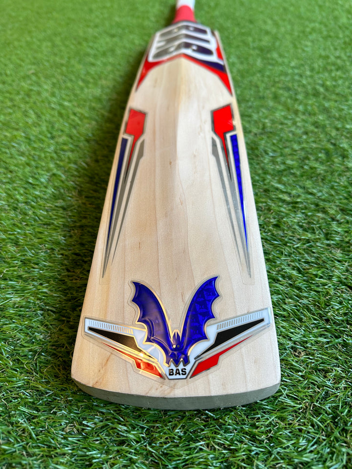 BAS King Hitter Cricket Bat