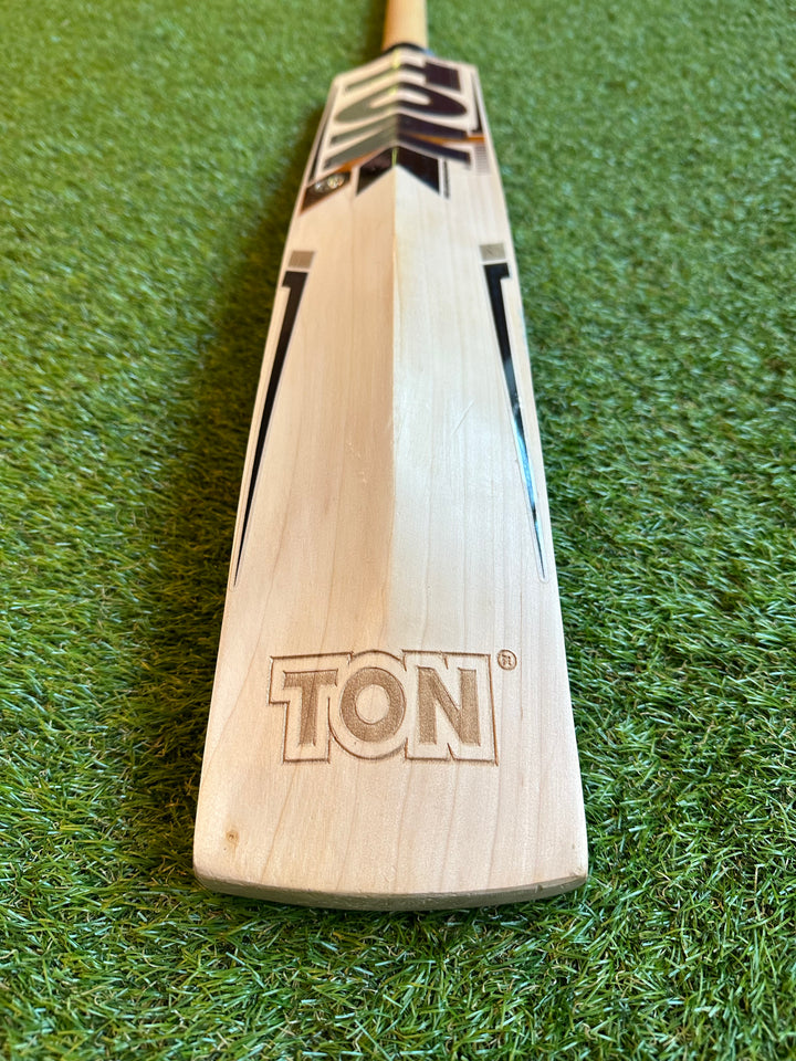 TON Gutsy Edition Cricket Bat | Lightweight