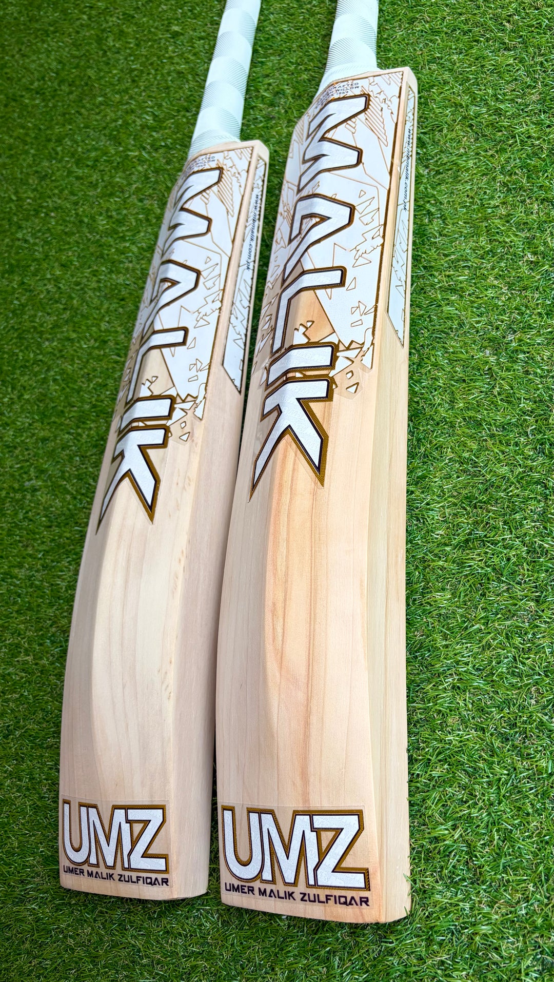 MB Malik Royal Supreme Cricket Bat