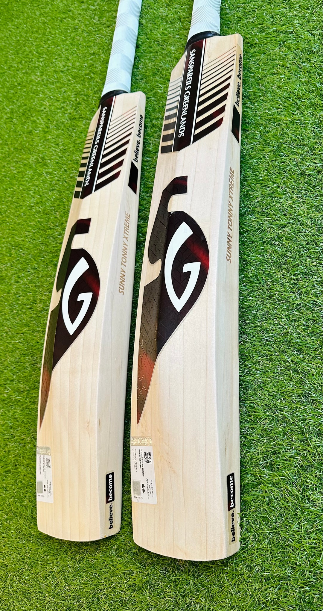 SG Sunny Tonny Xtreme Cricket Bat | New Graphite Model