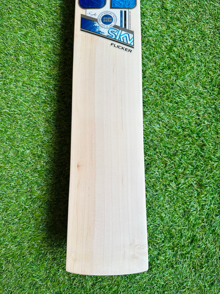 SS TON Sky Flicker Pro Cricket Bat | Harrow Size