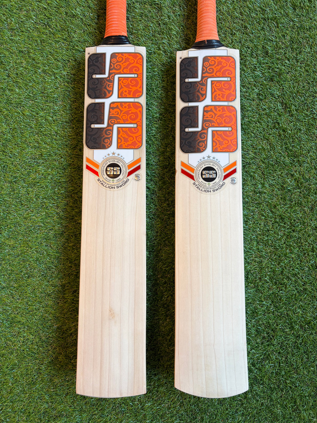 SS TON Stallion Sword Edition Cricket Bat | Size 5