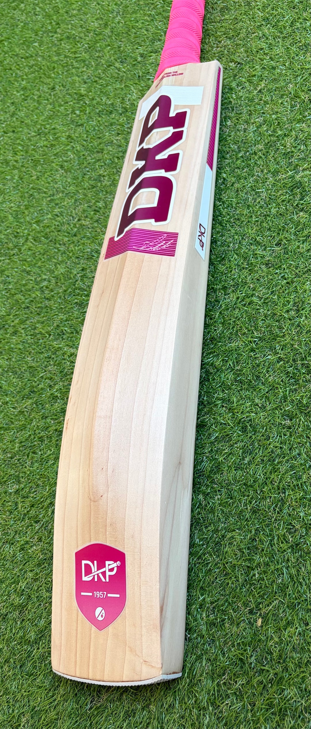 DKP Maxpower Pink Cricket Bat | Long Handle | Grade 1