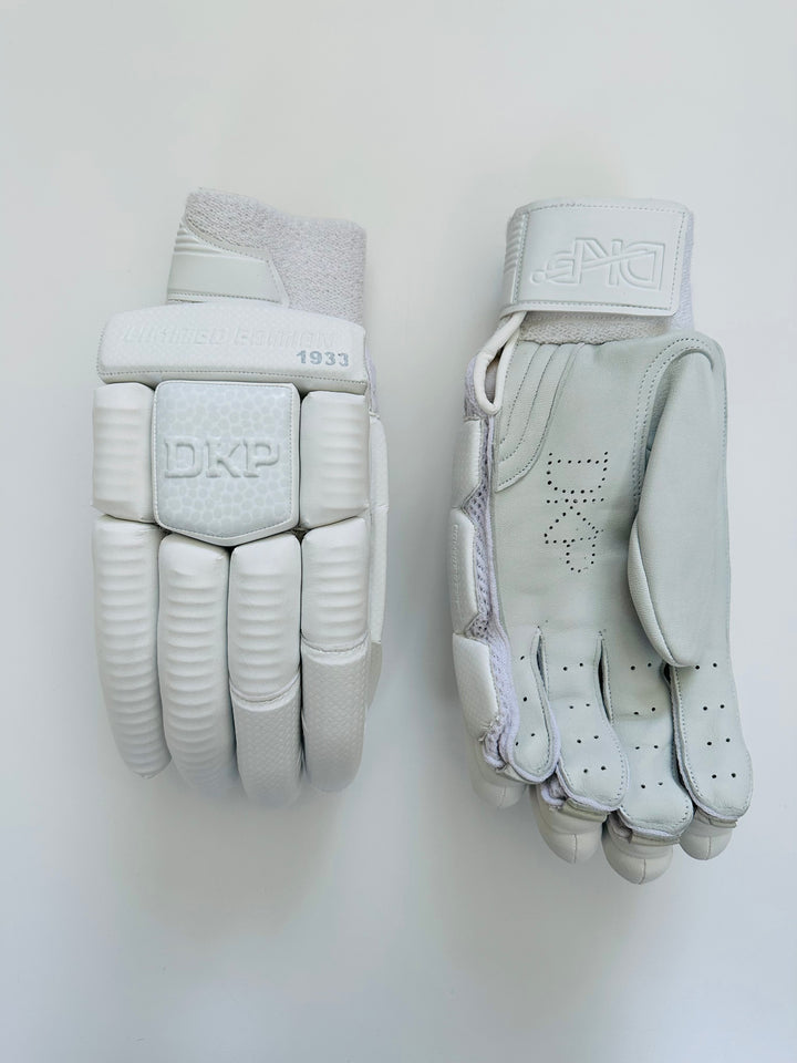 DKP Limited Edition Cricket Batting Pads and Gloves Bundle