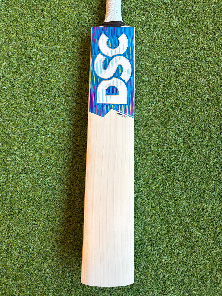 DSC Blu 350 Cricket Bat