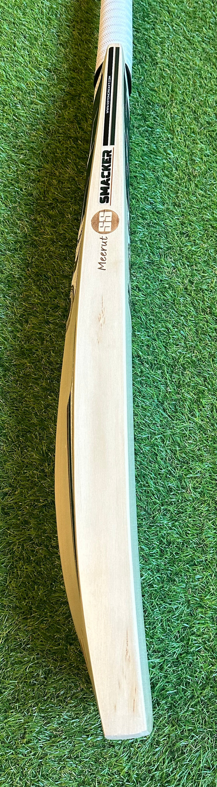 SS TON Smacker Signature Cricket Bat | Long Handle & Long Blade