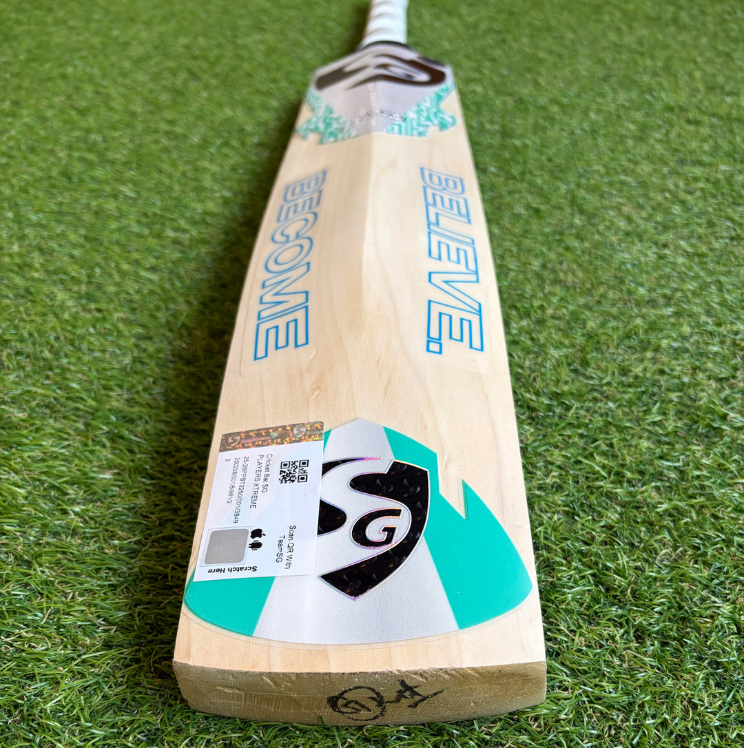SG Players Xtreme Cricket Bat