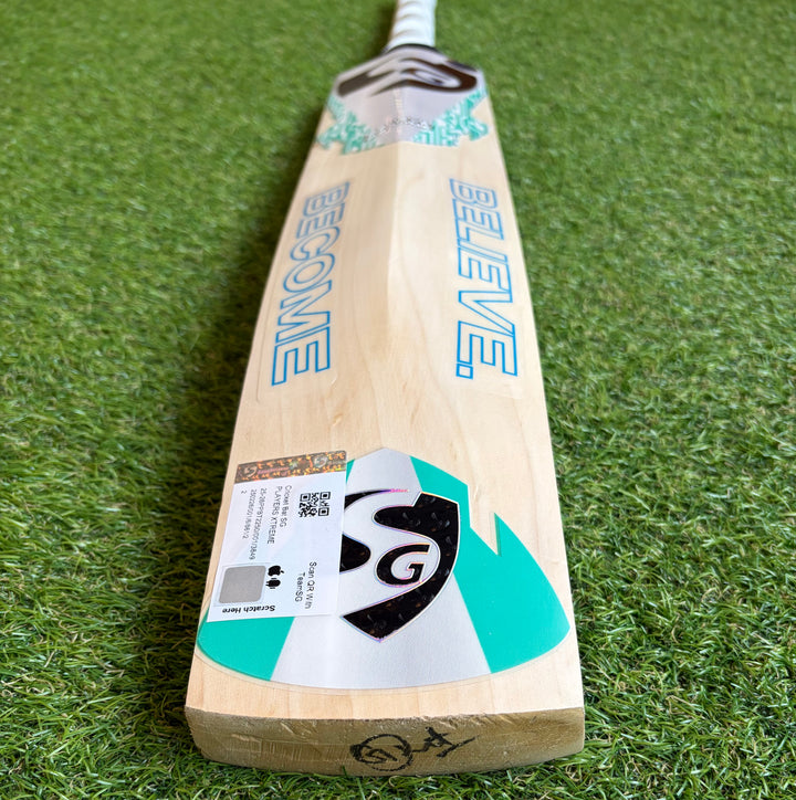 SG Players Xtreme Cricket Bat