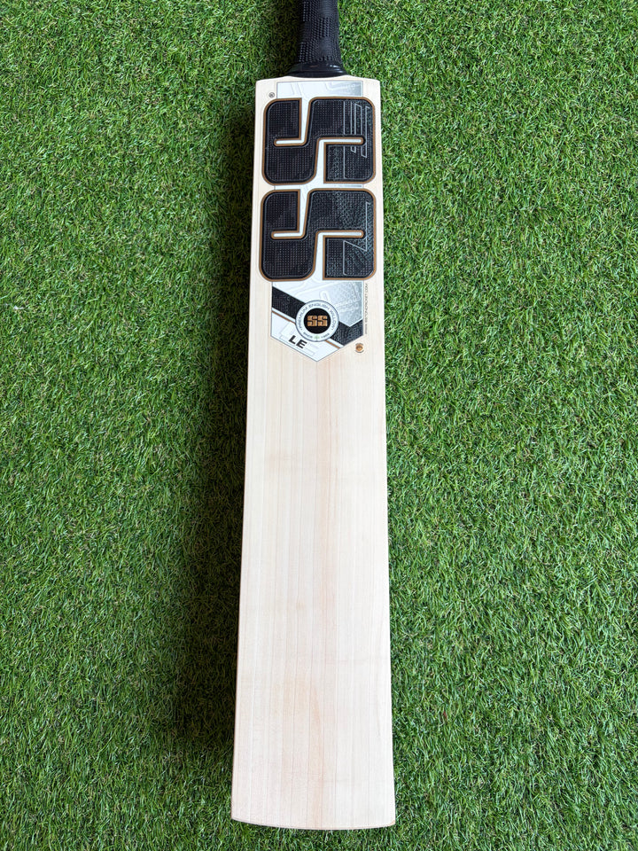 SS TON Limited Edition Players Cricket Bat
