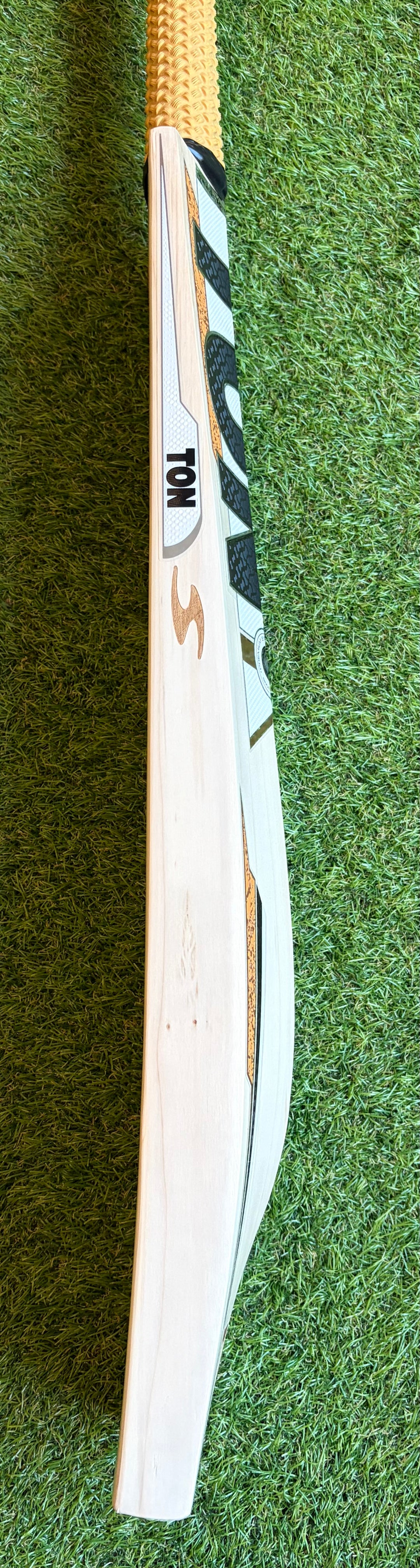TON Legend Players Cricket Bat | Long Blade | 40mm Edges