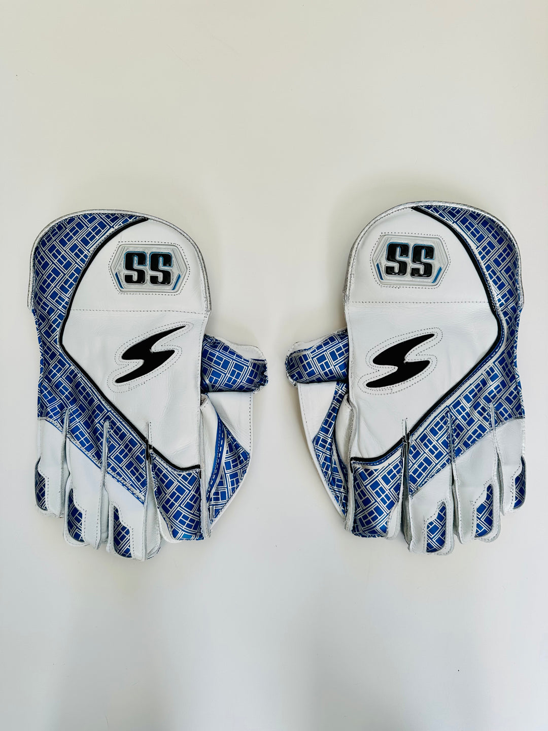 SS TON Professional Wicket Keeping Cricket Gloves