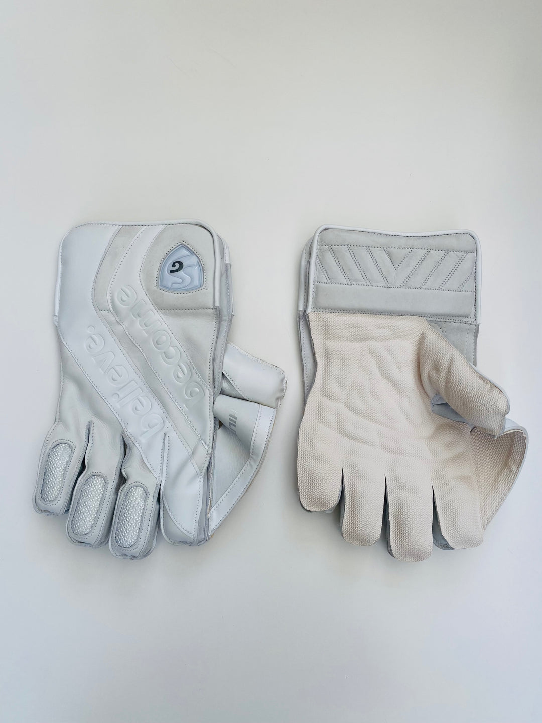 SG Hilite Wicket Keeping Cricket Gloves | All White